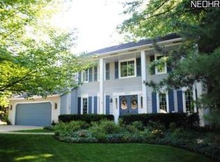 3827 Willow Run, Westlake, OH