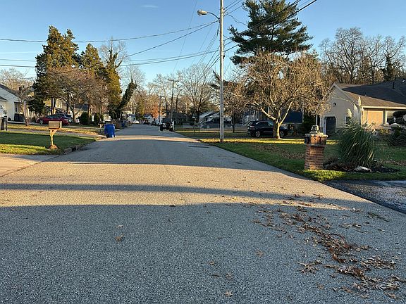 4th image of 869 Briarcliff Dr