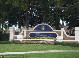 1204 SW 46th Ter, Deerfield Beach, FL 33442
