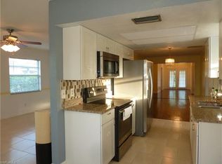 5238 Gilchrist St, Naples, FL 34113