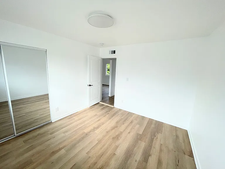5347 Blackwelder St. — Photo 12