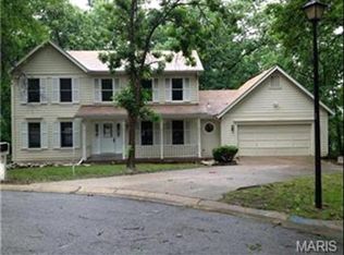 38 Deauville Ct, Lake Saint Louis, MO 63367