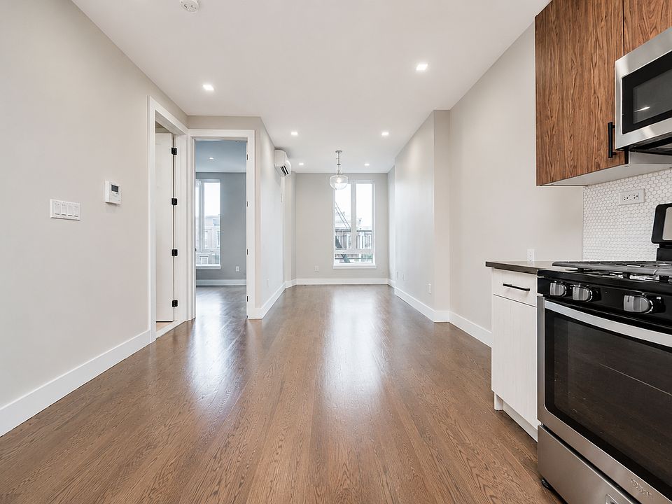 1st image of 13 Palmetto St #5B