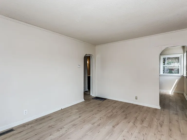 1809 N Market St — Photo 5