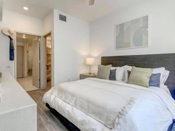 400 NE 3rd Ave APT 3601