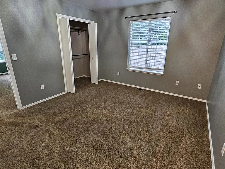214 W Timothy St — Photo 10