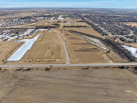 4th image of LOT 7 S A St
