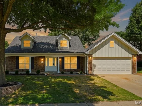 1346 Westbrooke Meadows Ln, Ballwin, MO 63021