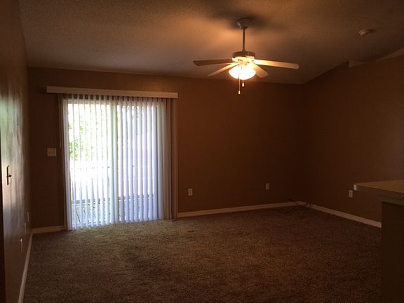 Living Room_05222014