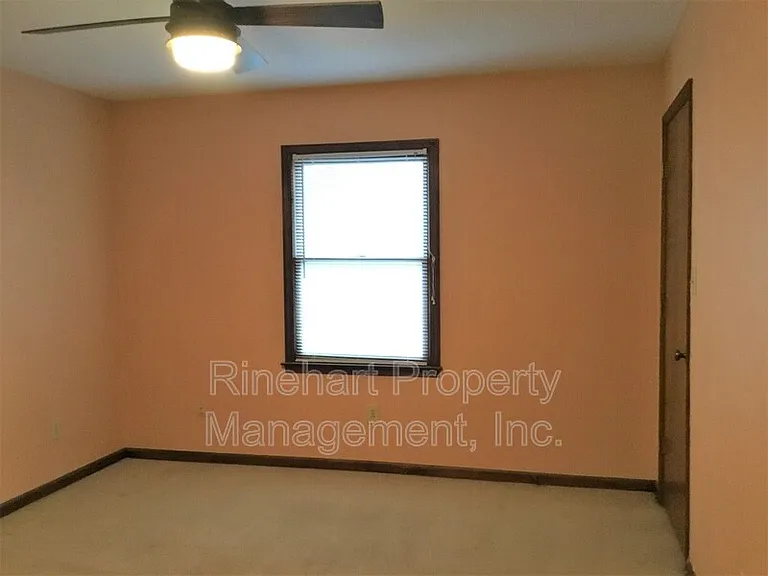 285 S Herlong Ave #F — Photo 14
