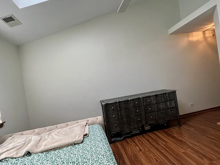 1157 E Cambria Ln S — Photo 4