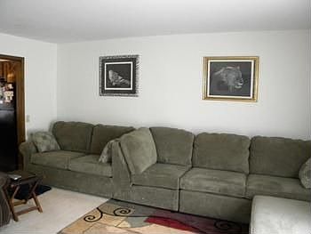 2nd image of 405 Cherryview Dr #6
