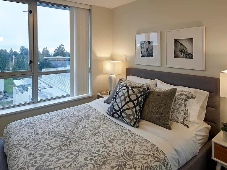 6090 Iona Dr — Photo 8