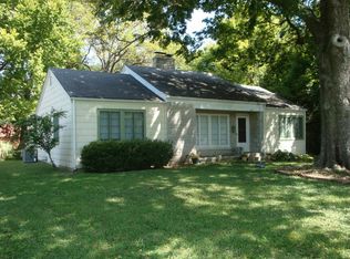 1627 E Elm St, Springfield, MO 65802