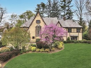 51 Twin Oak Rd, Short Hills, NJ 07078