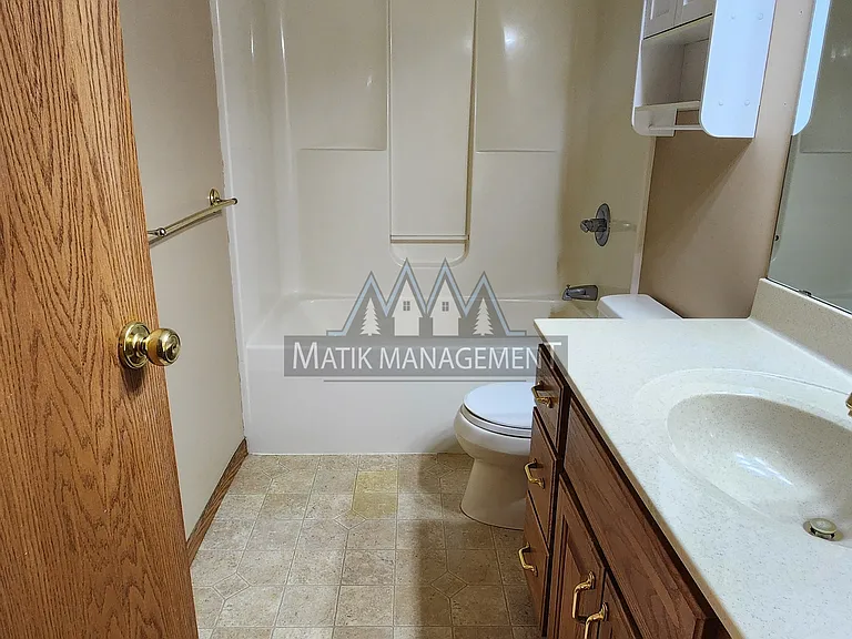 4343 Ashland Ln NW — Photo 24