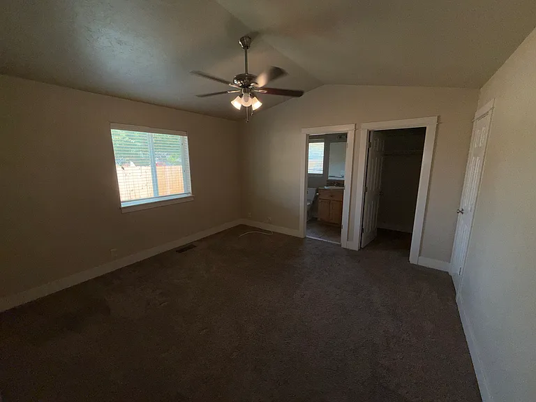 2652 N Maple Grove Rd — Photo 10