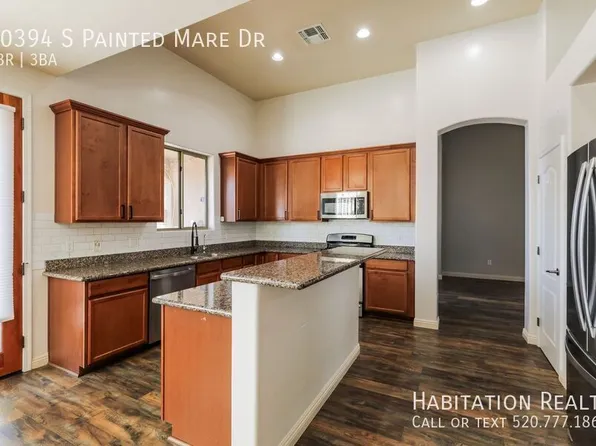 10394 S Painted Mare Dr, Vail, AZ 85641