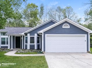 10005 Dunfries Rd, Matthews, NC 28105