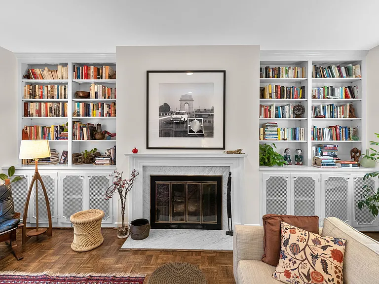 3909 Watson Pl NW — Photo 3