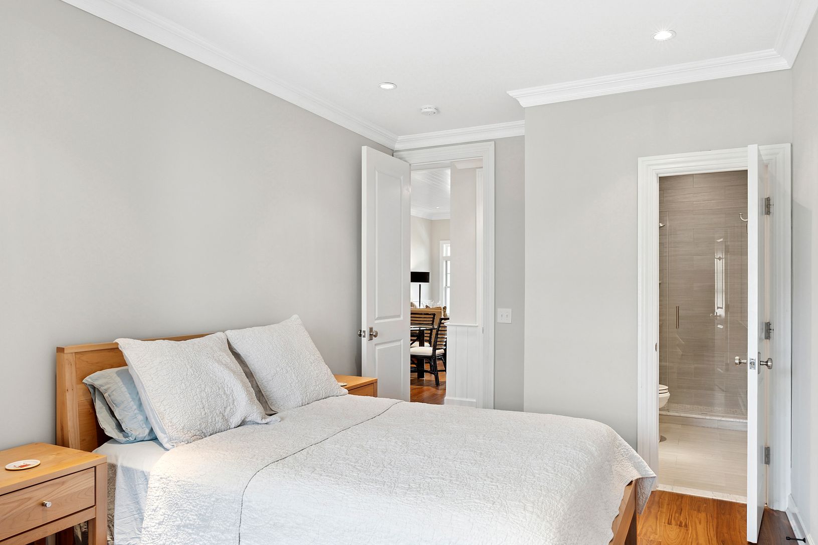  guest room #2