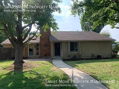 2135 E Serene Dr Photo 1