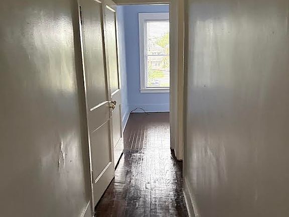 5th image of 5008 Dailey St #2