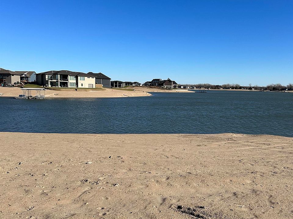 2nd image of 718 Firestone Pointe