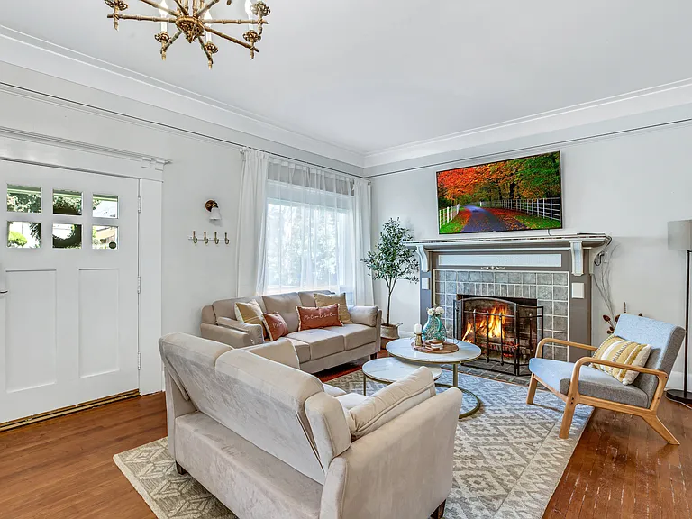 1340 E Washington Blvd — Photo 47