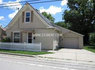 5729 Rosehill Rd, Shawnee, KS 66216