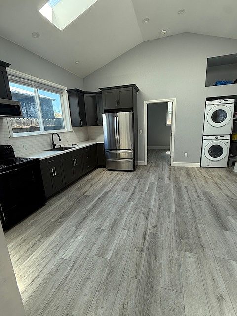 1st image of 734 2nd Ave #734A