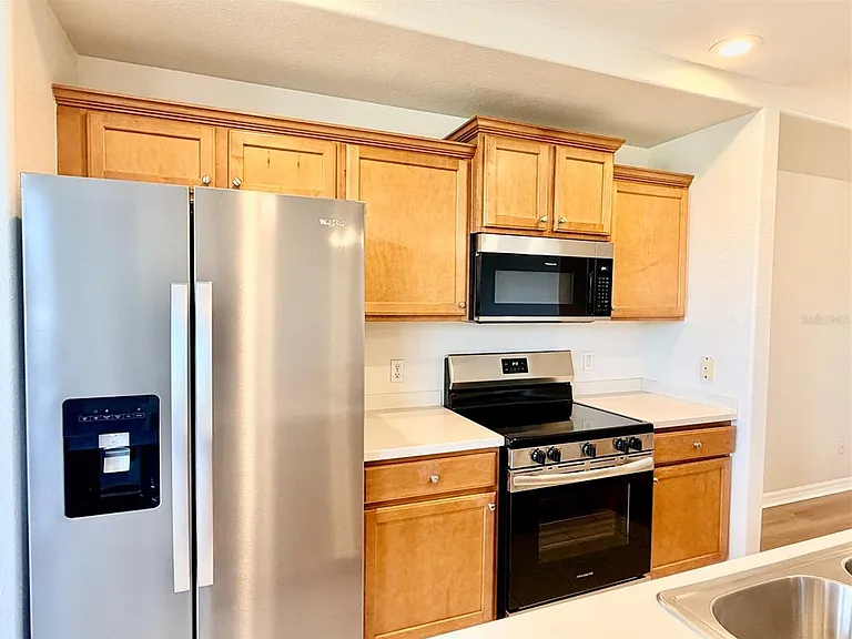 819 Fairwaycove Ln #102 — Photo 14