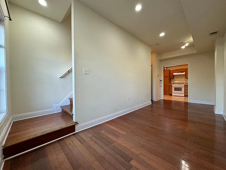 1522 3rd St NW #A — Photo 8