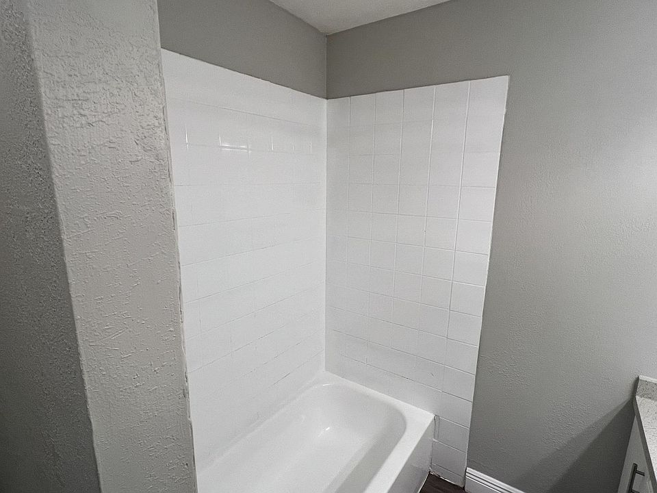 Uptown Townhomes 2010 E 148th Ave Lutz FL Zillow