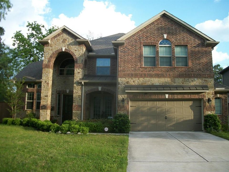 Welcome to 1617 Libbey Drive a desirable deed restricted neighborhood. This home has five bedrooms, four and one half baths, liv