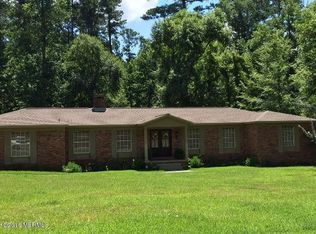 8144 Pinewood Dr, Meridian, MS 39305