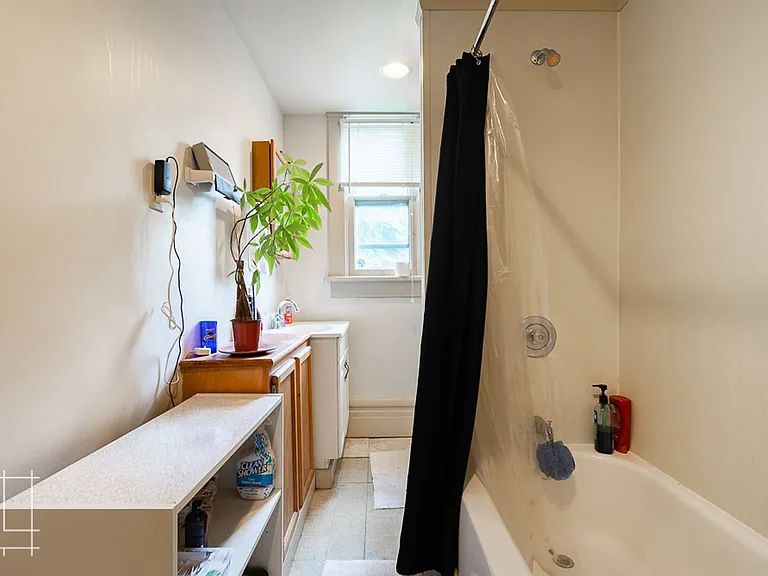 1316 Neil Ave — Photo 12