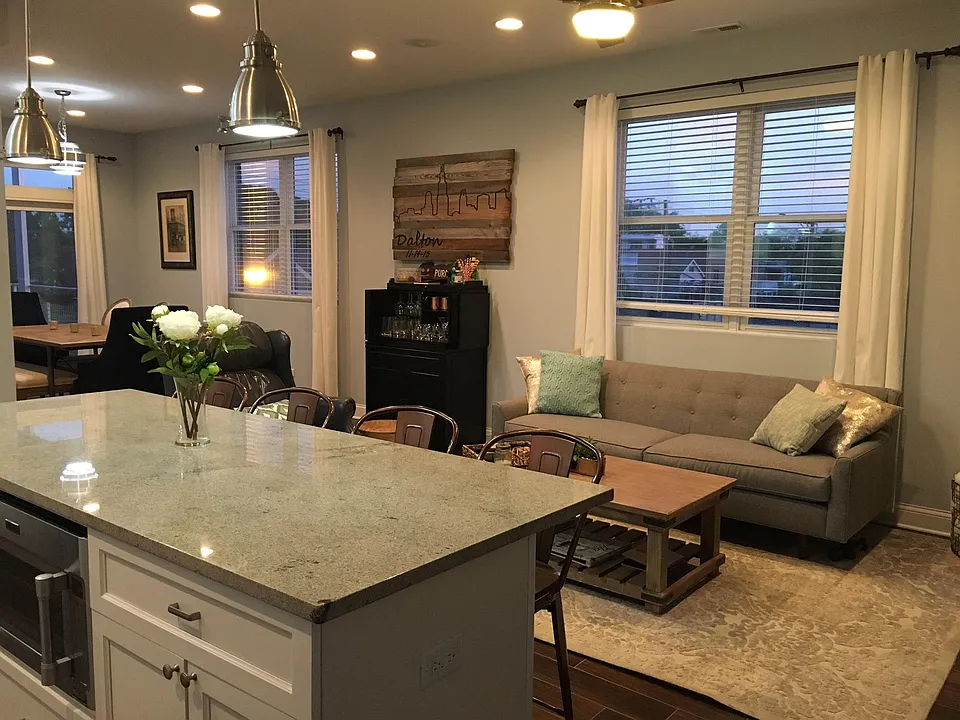 Kitchen/Living Room