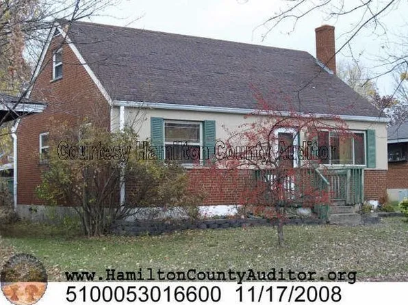 9315 Jericho Dr, Cincinnati, OH 45231