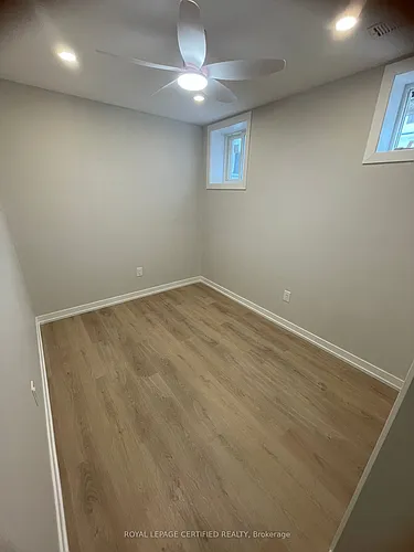48 Frances Ave Photo 1