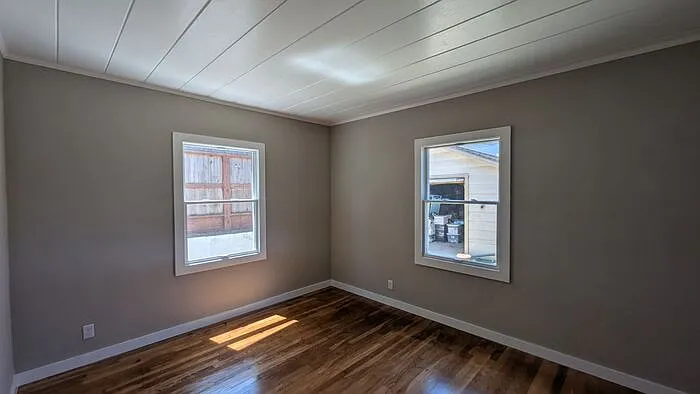 813 Cypress St — Photo 16