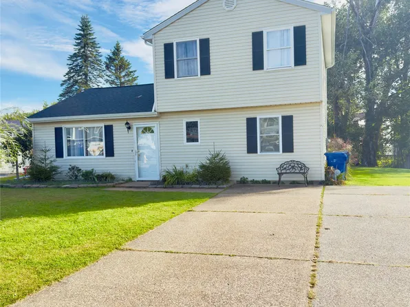 4908 Foxboro Ct, Erie, PA 16510
