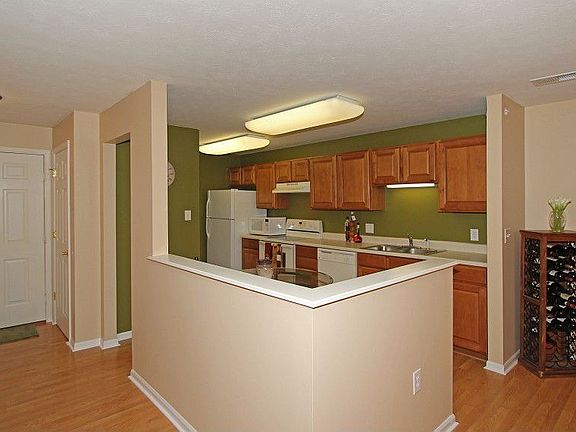 4th image of 6525 Emerald Hill Ct