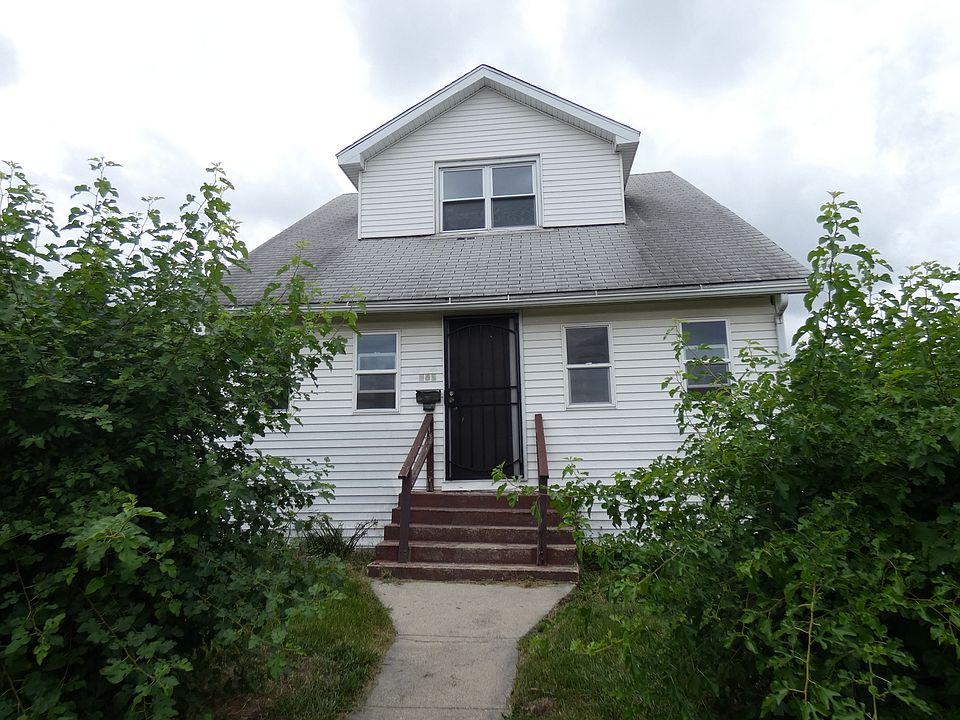 1st image of 461 N Rosewood Ave