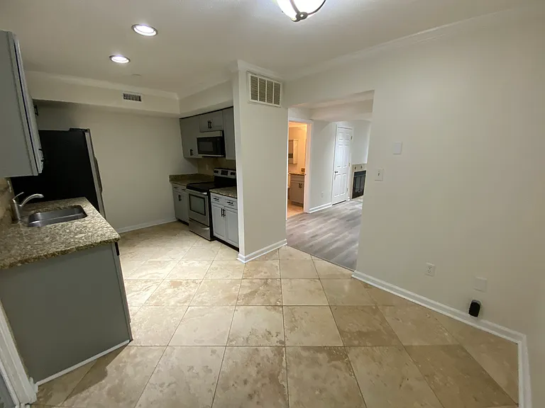 55 Oneonta Dr — Photo 7