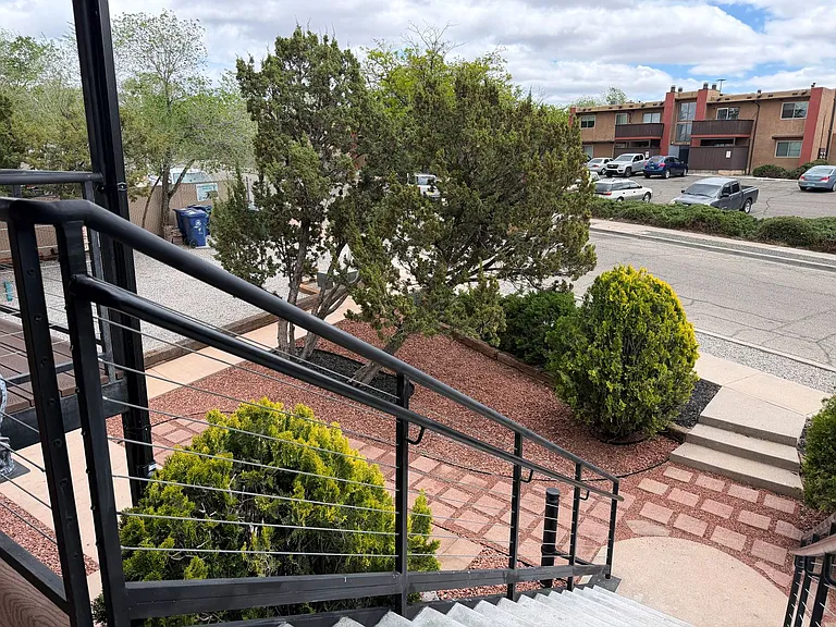 1307 Rufina Ln #4 — Photo 28