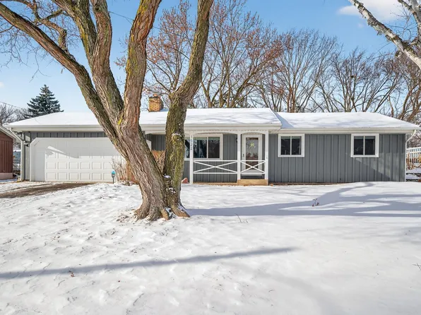 1522 18th Ave NW, New Brighton, MN 55112