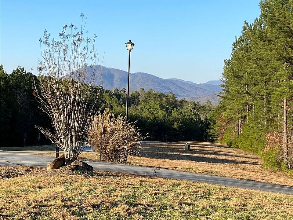 1st image of 109 Spring Hollow Rd