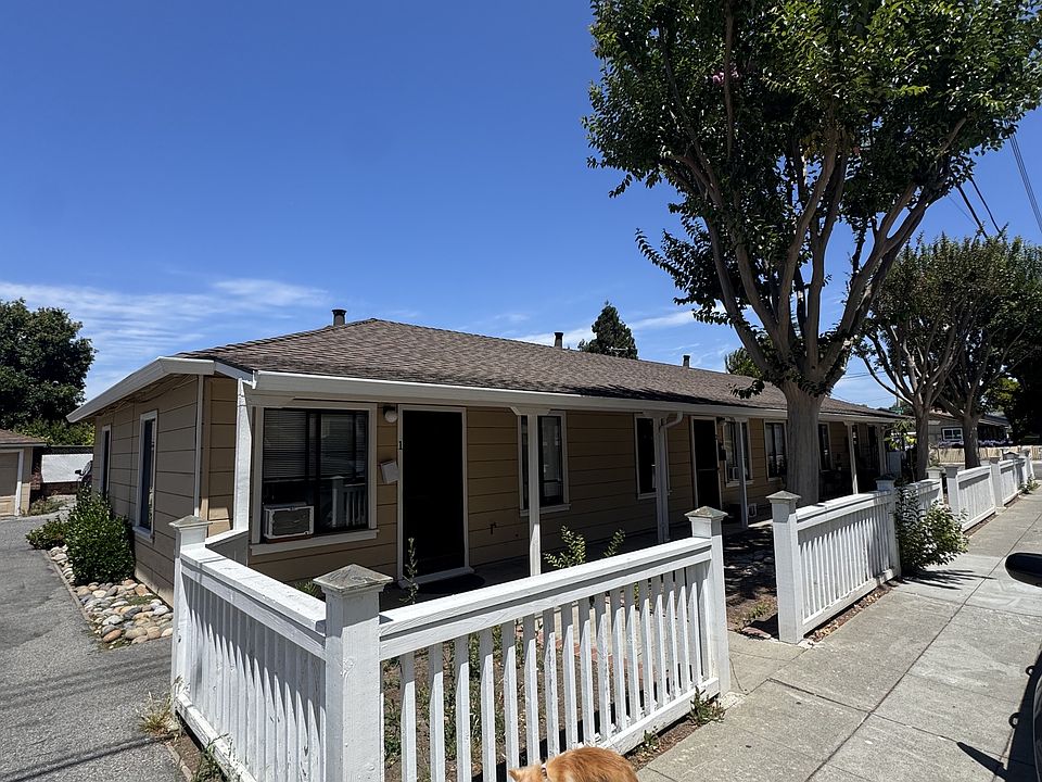 1st image of 205 N Bayview Ave