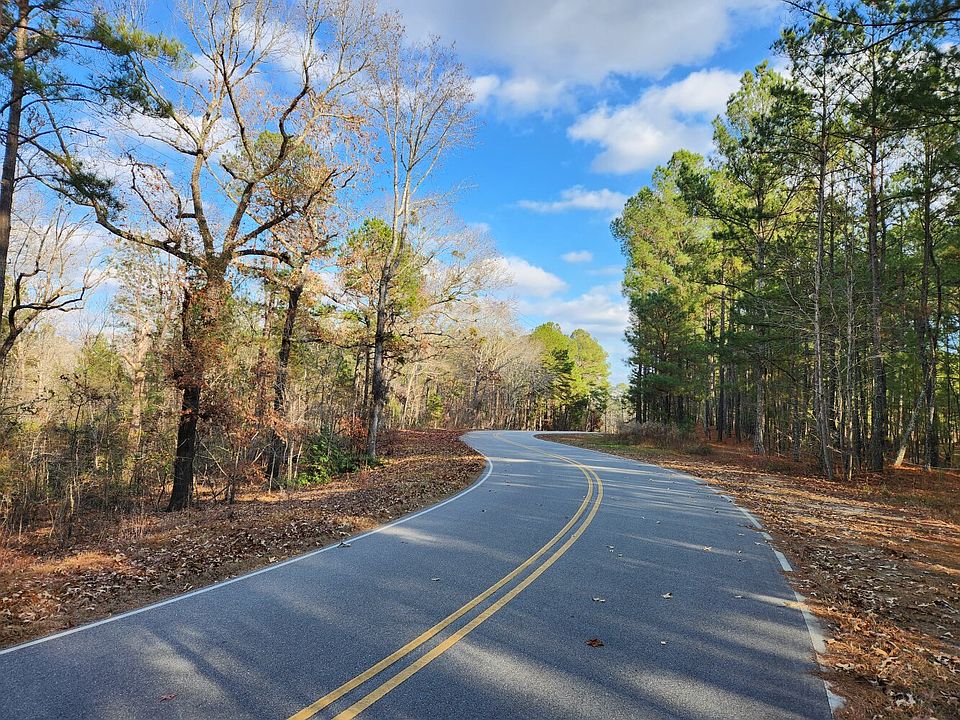 Oak Street is a beautiful winding road. This tract has ample road frontage.